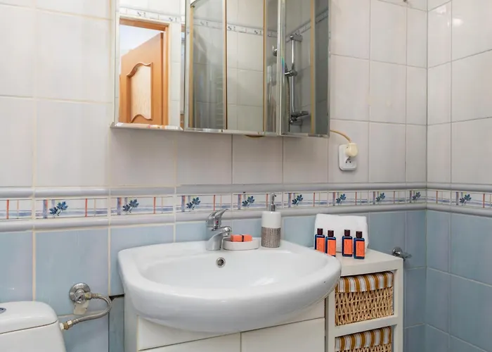 Rose In By Renters *