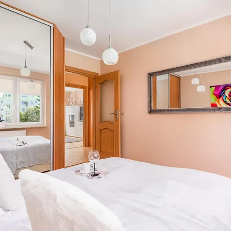 Rose In By Renters كولوبرزيغ